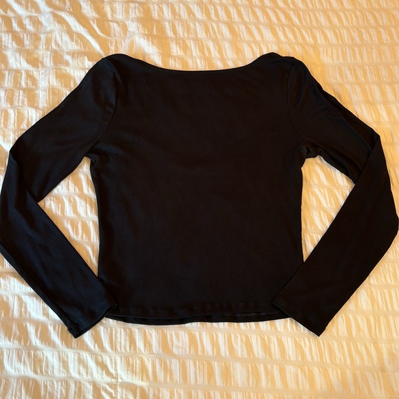 Aritzia Sunday Best Hank Longsleeve - Black Size L - Picture 4 of 5